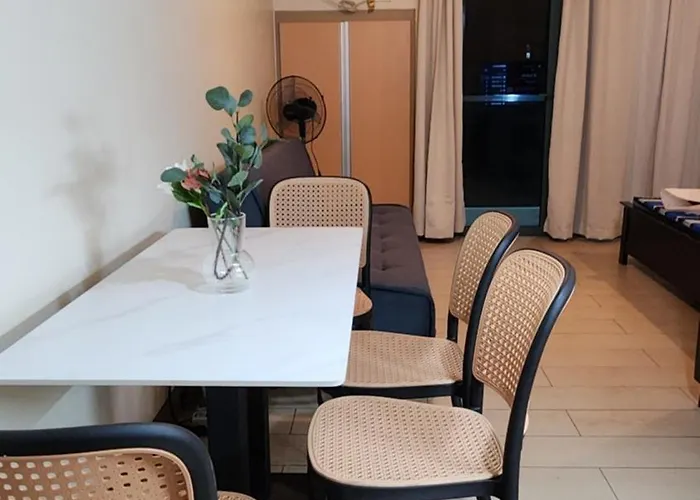 Casa Antonio At 7i Two Palm Tree Beside Naia3 Manille