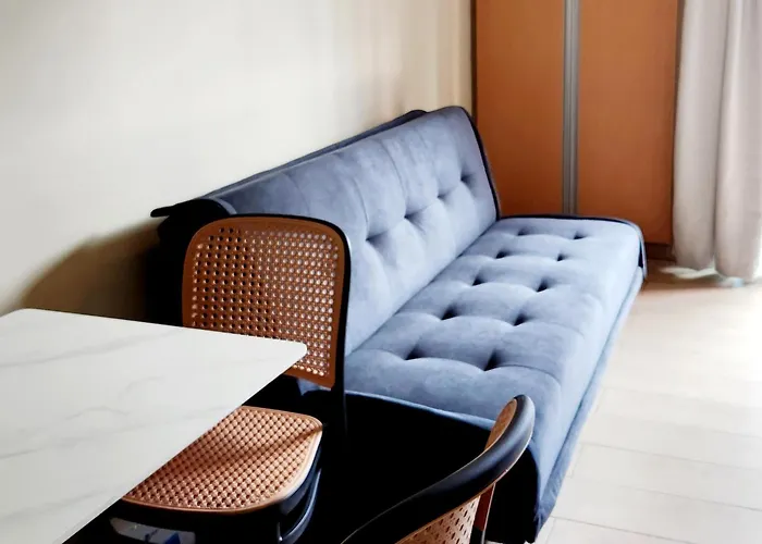 Appartement Casa Antonio At 7i Two Palm Tree Beside Naia3 Manille